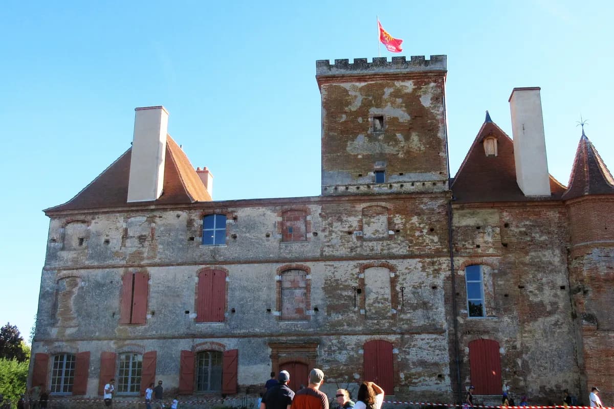 Maçon à La Salvetat-Saint-Gilles : Bâti HALLI intervient à La Salvetat-Saint-Gilles