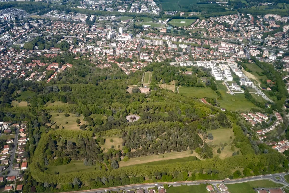 Maçon à Ramonville-Saint-Agne : Bâti HALLI intervient à Ramonville-Saint-Agne